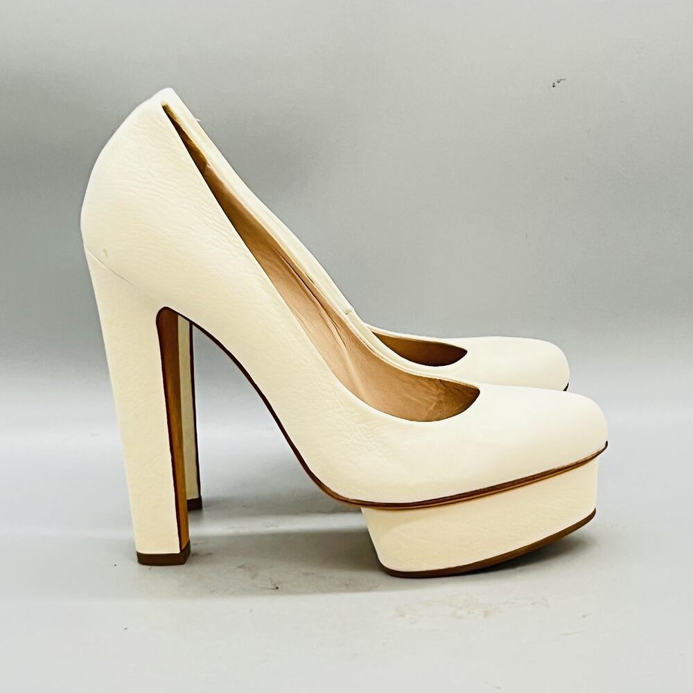 Le Silla Shoes Womens 7.5 White Leather Platform Block Heel Pumps Round Toe